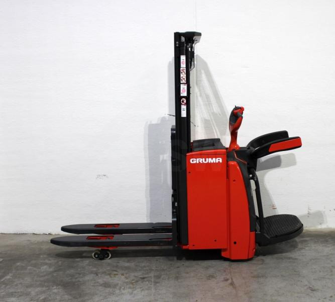 Linde L 14 AP i 1173 - معدات تكديس: صور 5 Linde L 14 AP i 1173 - معدات تكديس: صور 5