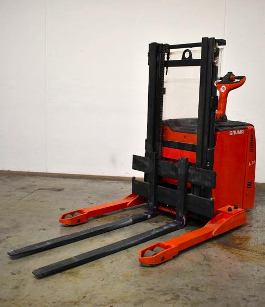 Linde L 14 AS 131 - معدات تكديس: صور 2 Linde L 14 AS 131 - معدات تكديس: صور 2