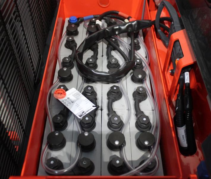 Linde L 16 i 1173-01 - معدات تكديس: صور 4 Linde L 16 i 1173-01 - معدات تكديس: صور 4