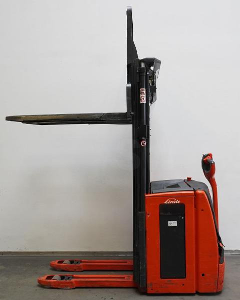 Linde L 16 i 1173 - معدات تكديس: صور 1 Linde L 16 i 1173 - معدات تكديس: صور 1
