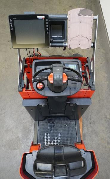 Linde P 30 C 1190 - جرار السحب الكهربائي: صور 3 Linde P 30 C 1190 - جرار السحب الكهربائي: صور 3