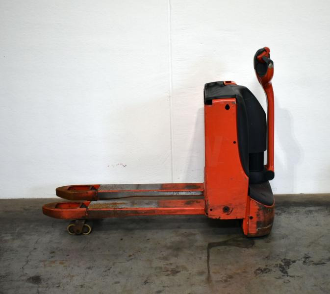 Linde T 16 1152 - معدات الرفع منخفض المستوى: صور 3 Linde T 16 1152 - معدات الرفع منخفض المستوى: صور 3