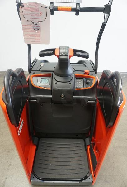 Linde T 25 FP 1153-02 - معدات الرفع منخفض المستوى: صور 5 Linde T 25 FP 1153-02 - معدات الرفع منخفض المستوى: صور 5