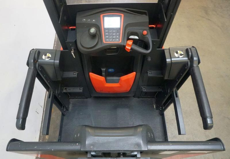 Linde V 10 5212 - رافعات ترتيب البضائع: صور 3 Linde V 10 5212 - رافعات ترتيب البضائع: صور 3