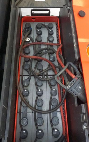 Linde V 10 5212 - رافعات ترتيب البضائع: صور 5 Linde V 10 5212 - رافعات ترتيب البضائع: صور 5