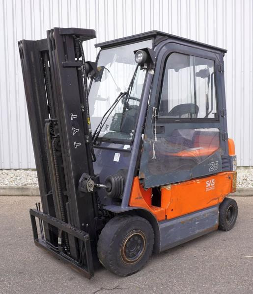 Toyota 7FBMF25 - رافعة شوكية كهربائية: صور 1 Toyota 7FBMF25 - رافعة شوكية كهربائية: صور 1