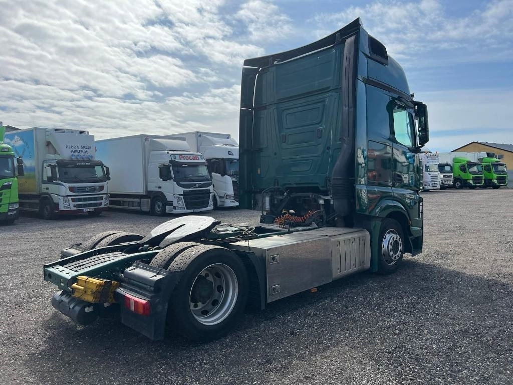 Mercedes-Benz Actros 4x2 serie 0161 - شاحنة جرار: صور 3 Mercedes-Benz Actros 4x2 serie 0161 - شاحنة جرار: صور 3
