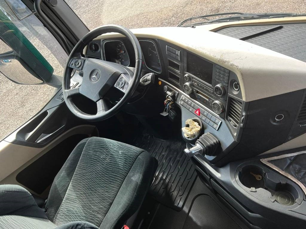 Mercedes-Benz Actros 4x2 serie 0161 - شاحنة جرار: صور 5 Mercedes-Benz Actros 4x2 serie 0161 - شاحنة جرار: صور 5