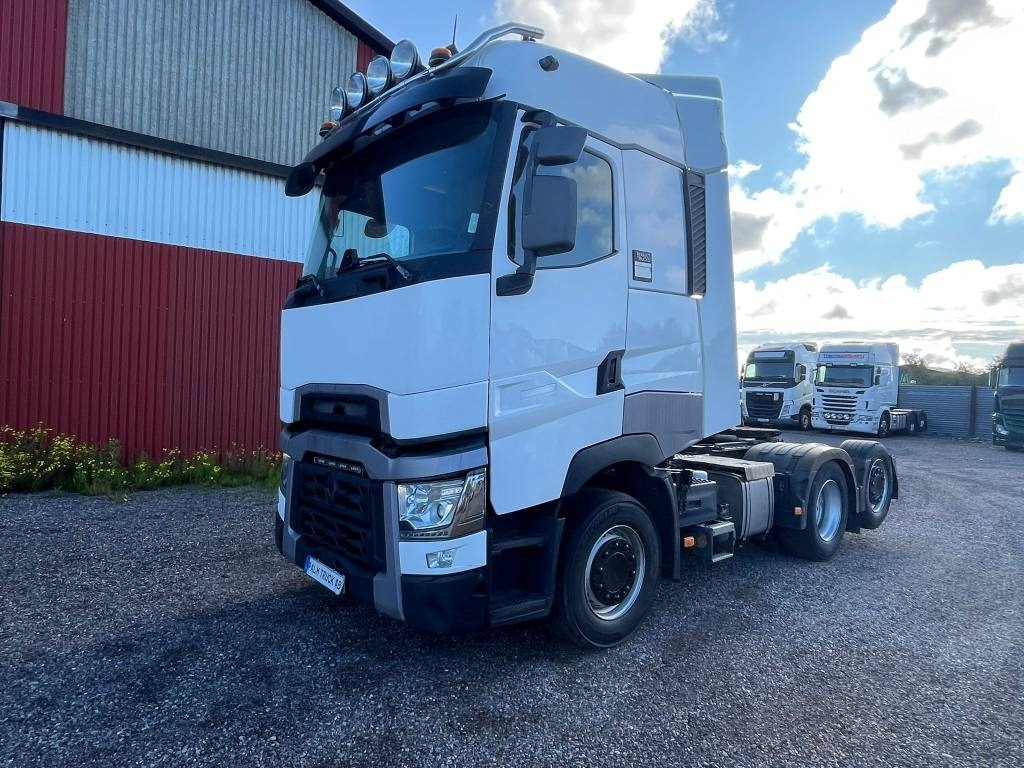 Renault T serie nr 0153 - شاحنة جرار: صور 1 Renault T serie nr 0153 - شاحنة جرار: صور 1