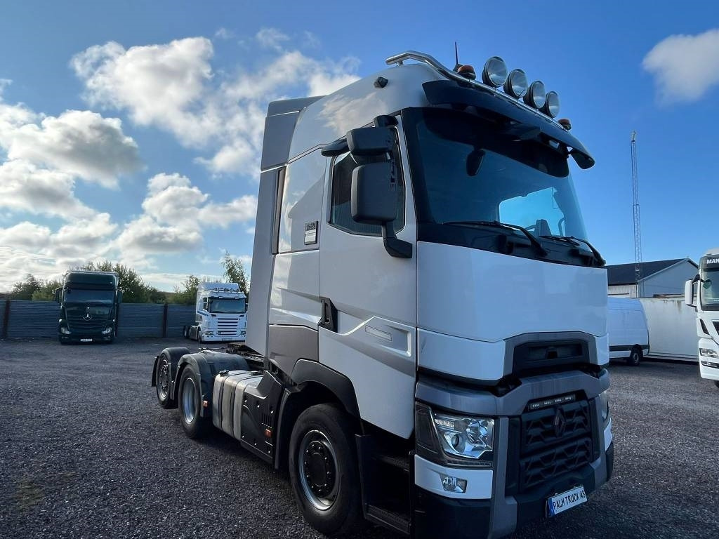 Renault T serie nr 0153 - شاحنة جرار: صور 3 Renault T serie nr 0153 - شاحنة جرار: صور 3