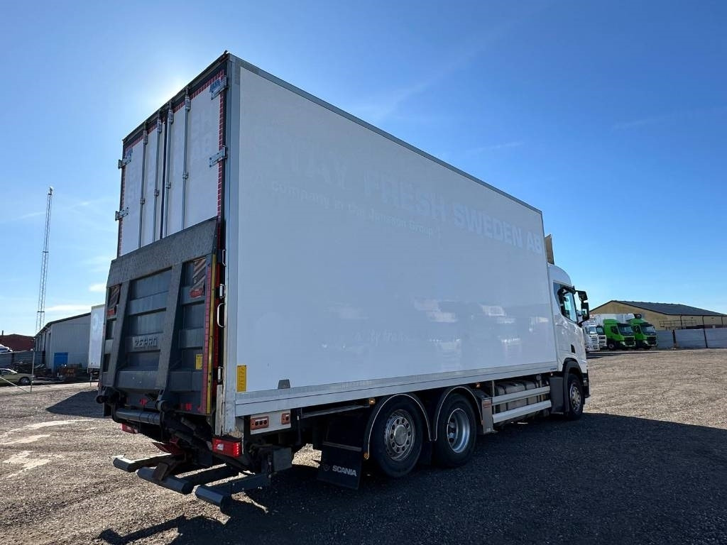 Scania R500B6X2*4NB serie 5087 - مبردة شاحنة: صور 2 Scania R500B6X2*4NB serie 5087 - مبردة شاحنة: صور 2
