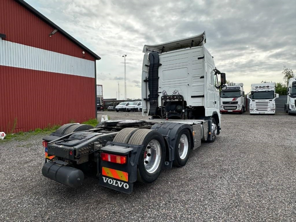 Volvo FH 6*2 serie 1178 - شاحنة جرار: صور 3 Volvo FH 6*2 serie 1178 - شاحنة جرار: صور 3