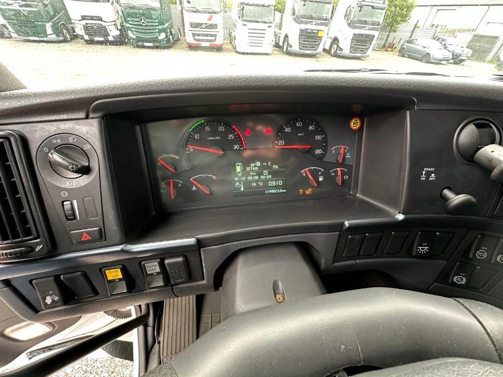 Volvo FH 6*2 serie 1178 - شاحنة جرار: صور 5 Volvo FH 6*2 serie 1178 - شاحنة جرار: صور 5