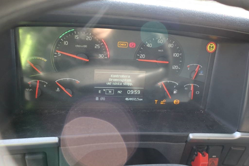Volvo FM 6*2 serie 8310 - مبردة شاحنة: صور 5 Volvo FM 6*2 serie 8310 - مبردة شاحنة: صور 5