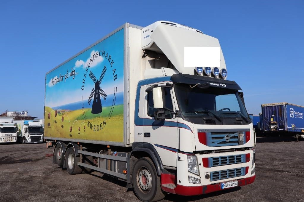 Volvo FM 6*2 serie 8310 - مبردة شاحنة: صور 2 Volvo FM 6*2 serie 8310 - مبردة شاحنة: صور 2