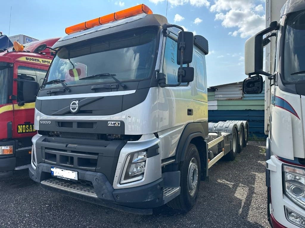 Volvo FMX 8X4*4 4132 - الشاسيه شاحنة: صور 2 Volvo FMX 8X4*4 4132 - الشاسيه شاحنة: صور 2