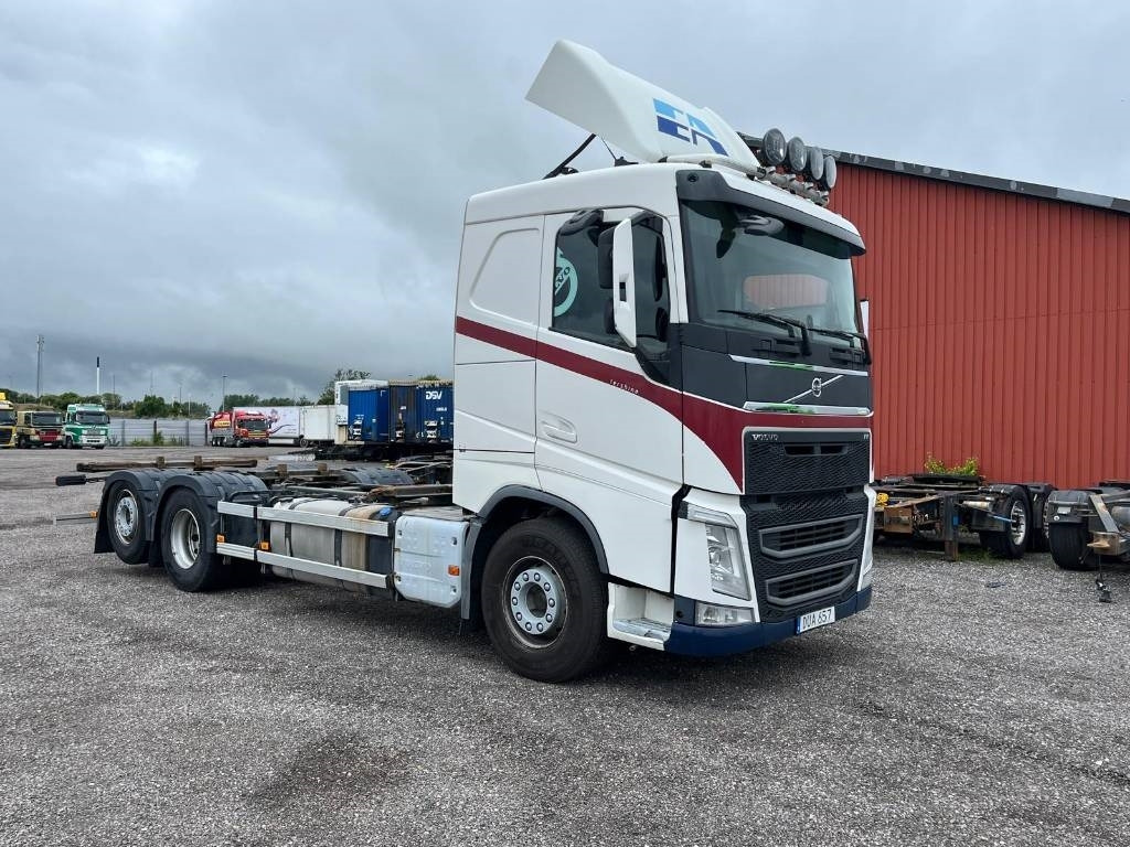 Volvo VOLVO FH 6*2 serie nr 3248 - شاحنات الحاويات/ جسم علوي قابل للتغيير شاحنة: صور 3 Volvo VOLVO FH 6*2 serie nr 3248 - شاحنات الحاويات/ جسم علوي قابل للتغيير شاحنة: صور 3