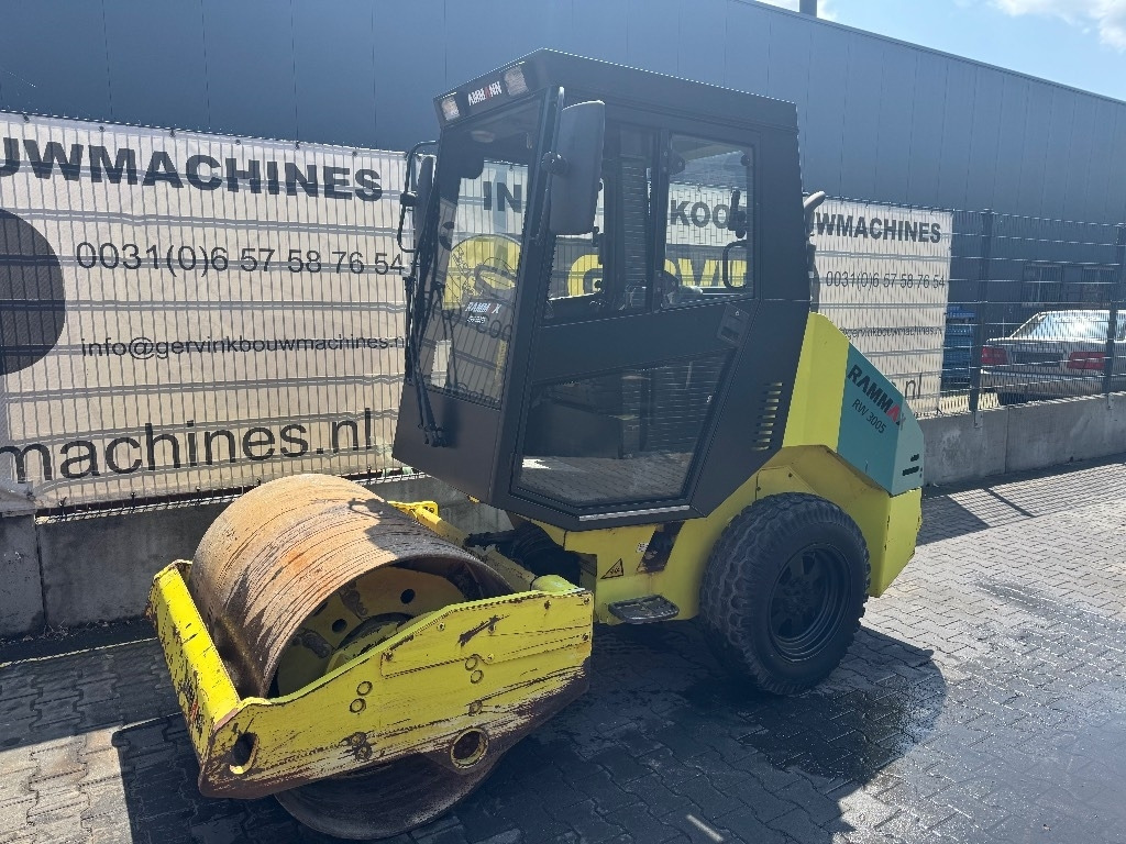 Ammann Rammax RW 3005 - مدحلة المختلطة: صور 1 Ammann Rammax RW 3005 - مدحلة المختلطة: صور 1