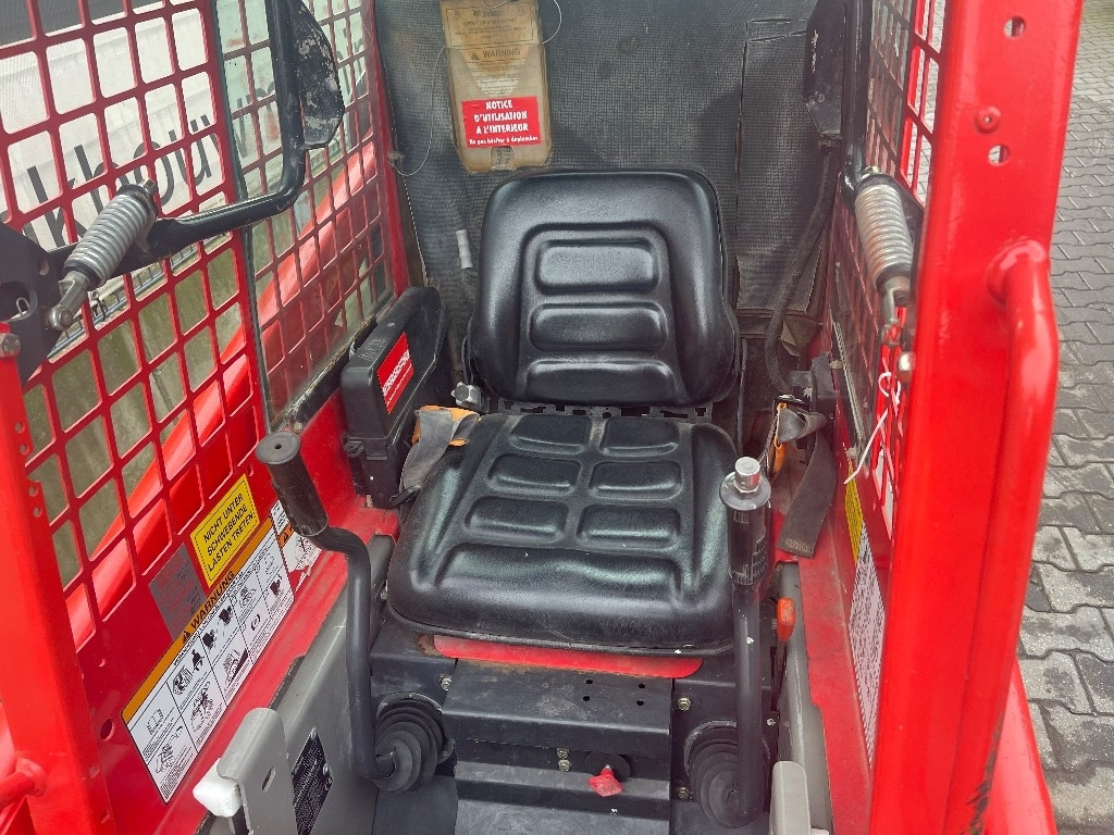 Bobcat S 70 - شيول صغير: صور 5 Bobcat S 70 - شيول صغير: صور 5