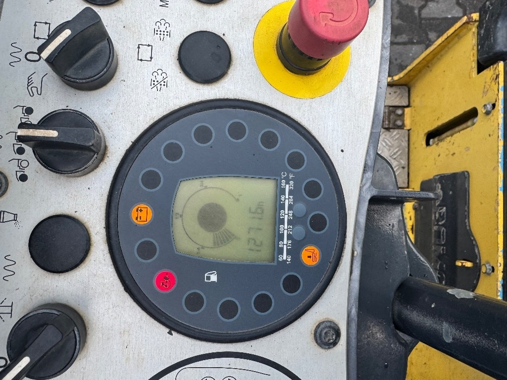 Bomag BW 80 AD-5 - مدحلة الأسفلت: صور 4 Bomag BW 80 AD-5 - مدحلة الأسفلت: صور 4