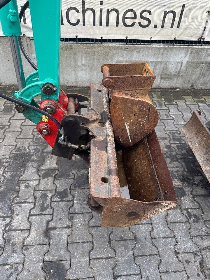 IHI 16 N  - حفارة مصغرة: صور 4 IHI 16 N  - حفارة مصغرة: صور 4