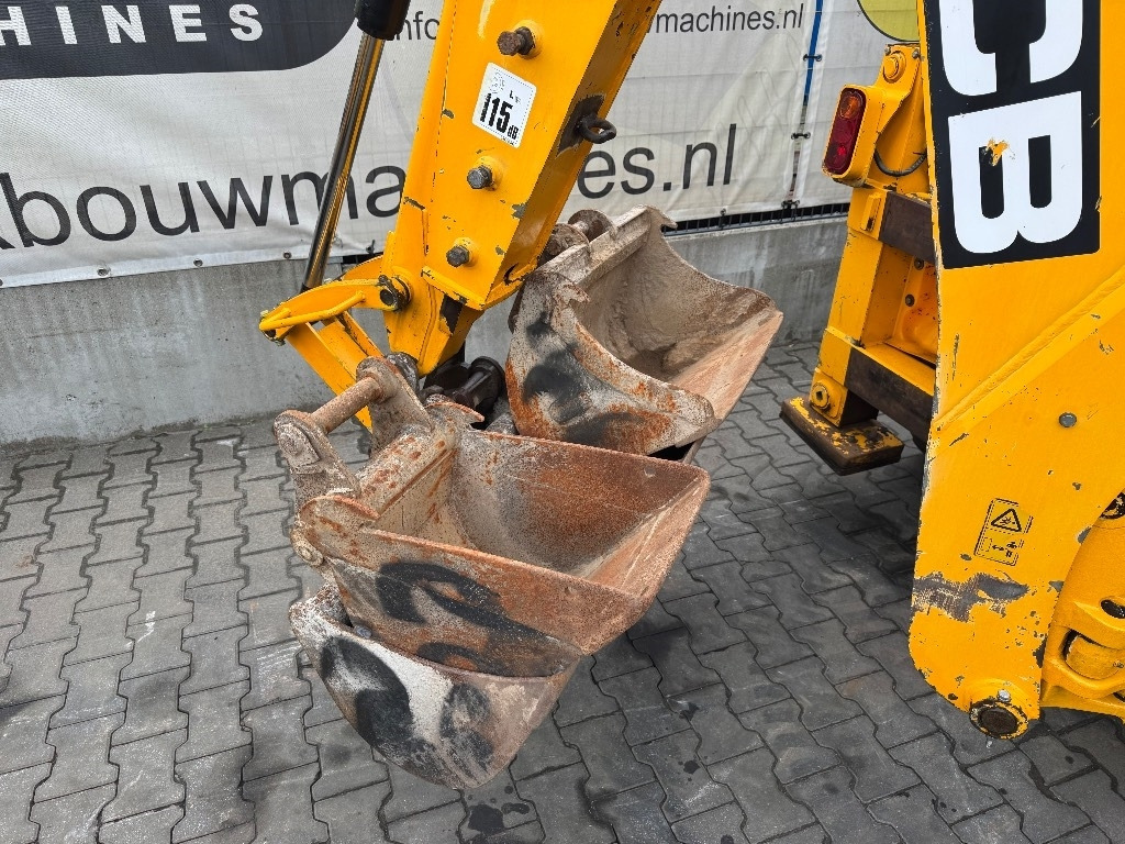 JCB 2 CX - حفار متعدد الاستخدام: صور 4 JCB 2 CX - حفار متعدد الاستخدام: صور 4
