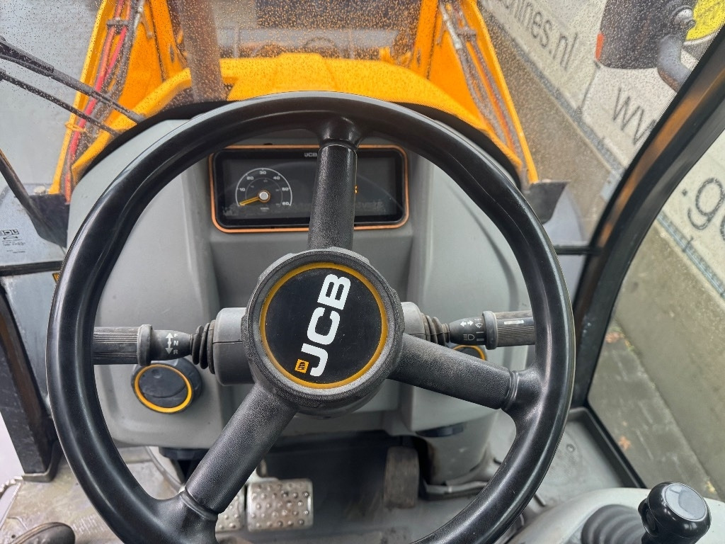 حفار متعدد الاستخدام JCB 3CX compact: صور 10 حفار متعدد الاستخدام JCB 3CX compact: صور 10