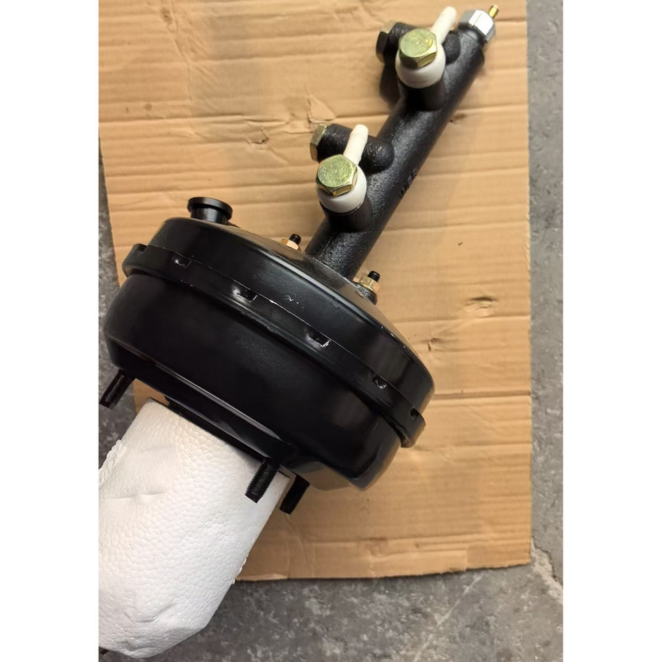 Qingdao Promising Vacuum brake booster brake master cylinder assembly for China Loader - اسطوانة الفرامل - اللودر بعجل: صور 1 Qingdao Promising Vacuum brake booster brake master cylinder assembly for China Loader - اسطوانة الفرامل - اللودر بعجل: صور 1