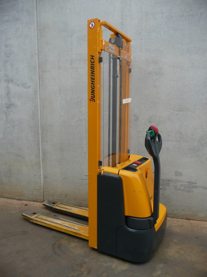 Jungheinrich EJC 110 360 ZT - معدات تكديس: صور 1 Jungheinrich EJC 110 360 ZT - معدات تكديس: صور 1