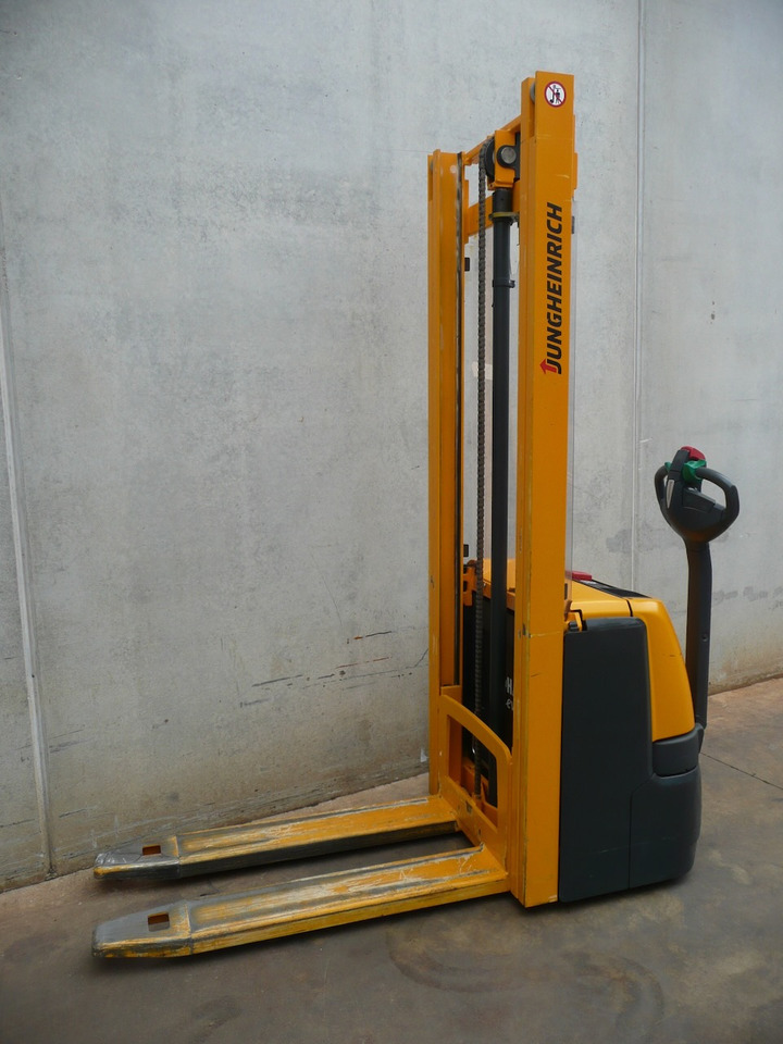 Jungheinrich EJC 110 360 ZT - معدات تكديس: صور 2 Jungheinrich EJC 110 360 ZT - معدات تكديس: صور 2