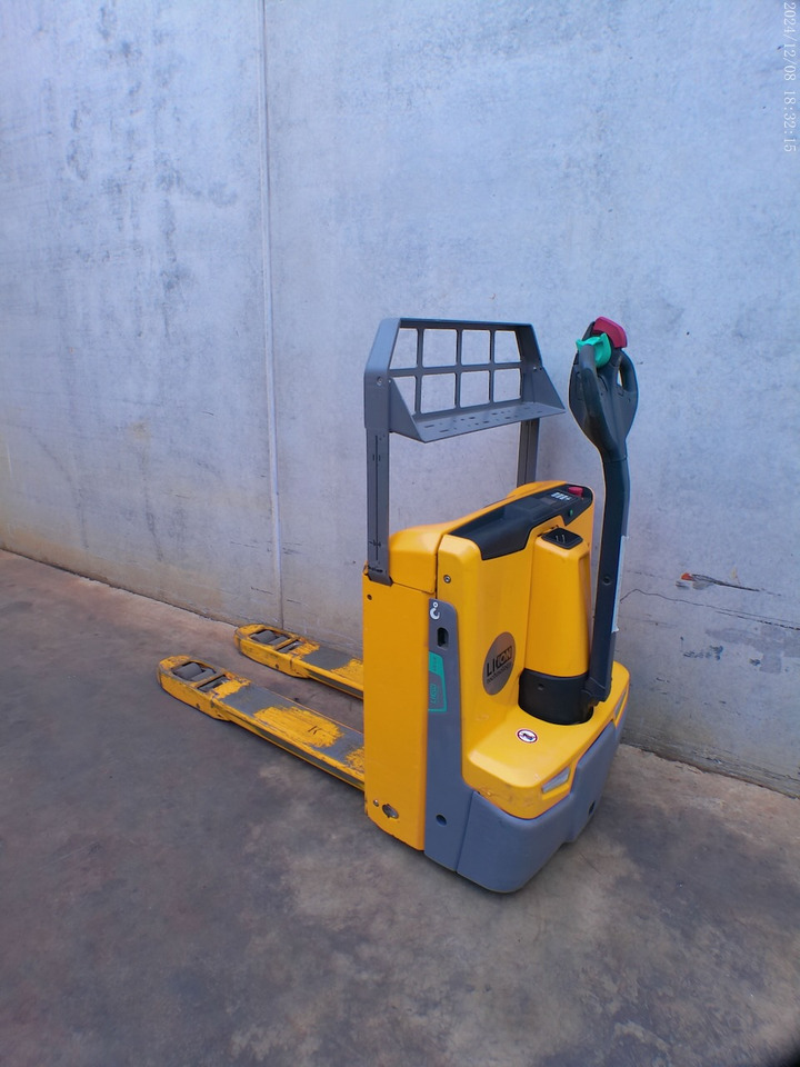 Jungheinrich EJE 116 LI-ION - معدات الرفع منخفض المستوى: صور 1 Jungheinrich EJE 116 LI-ION - معدات الرفع منخفض المستوى: صور 1