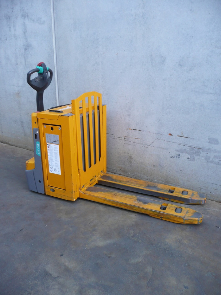 Jungheinrich EJE C20 - معدات الرفع منخفض المستوى: صور 4 Jungheinrich EJE C20 - معدات الرفع منخفض المستوى: صور 4