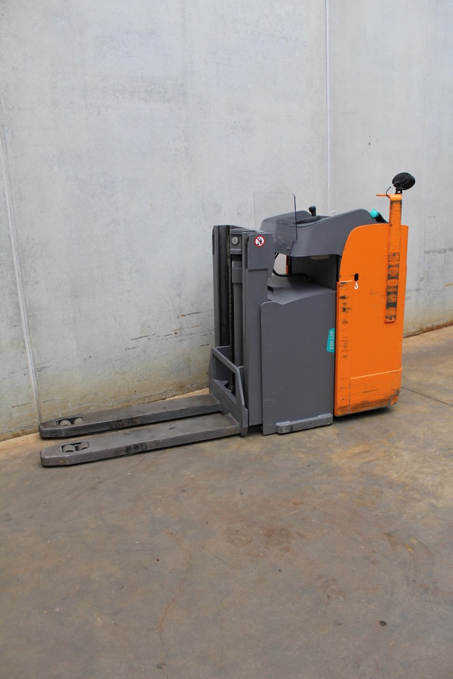 Jungheinrich ESD 120 166 ZT - معدات تكديس: صور 2 Jungheinrich ESD 120 166 ZT - معدات تكديس: صور 2