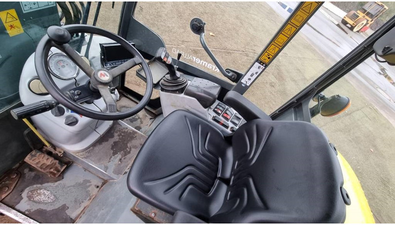 Kramer 350 Hjullastare - اللودر بعجل: صور 5 Kramer 350 Hjullastare - اللودر بعجل: صور 5