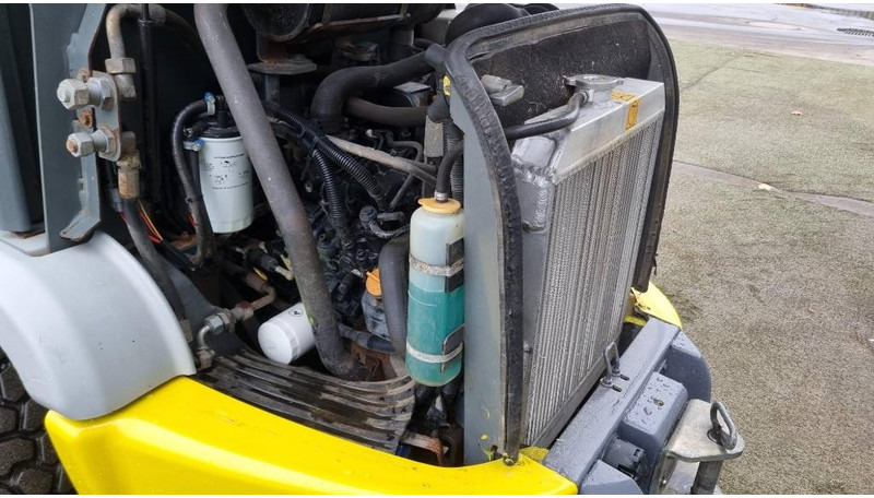 Kramer 350 Hjullastare - اللودر بعجل: صور 4 Kramer 350 Hjullastare - اللودر بعجل: صور 4