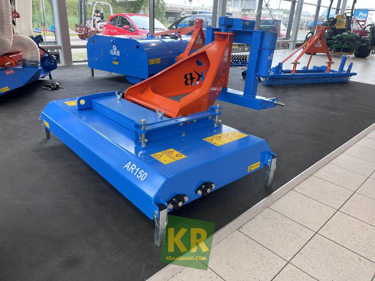 Aerator GKB - معدات الحدائق: صور 2 Aerator GKB - معدات الحدائق: صور 2