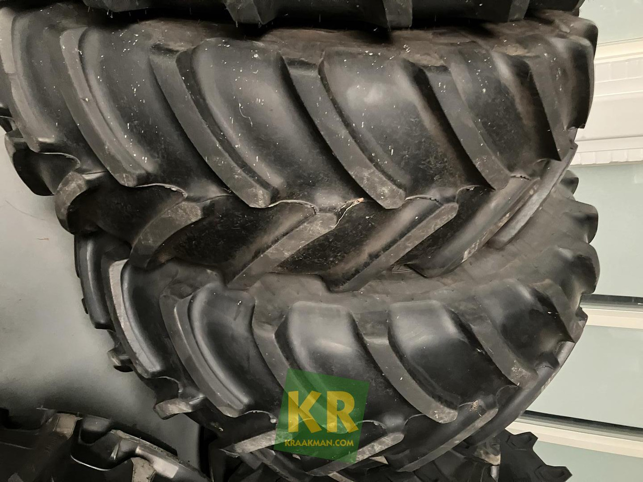 Banden Firestone Firestone  - الإطارات - الآلات والماكينات الزراعية: صور 1 Banden Firestone Firestone  - الإطارات - الآلات والماكينات الزراعية: صور 1