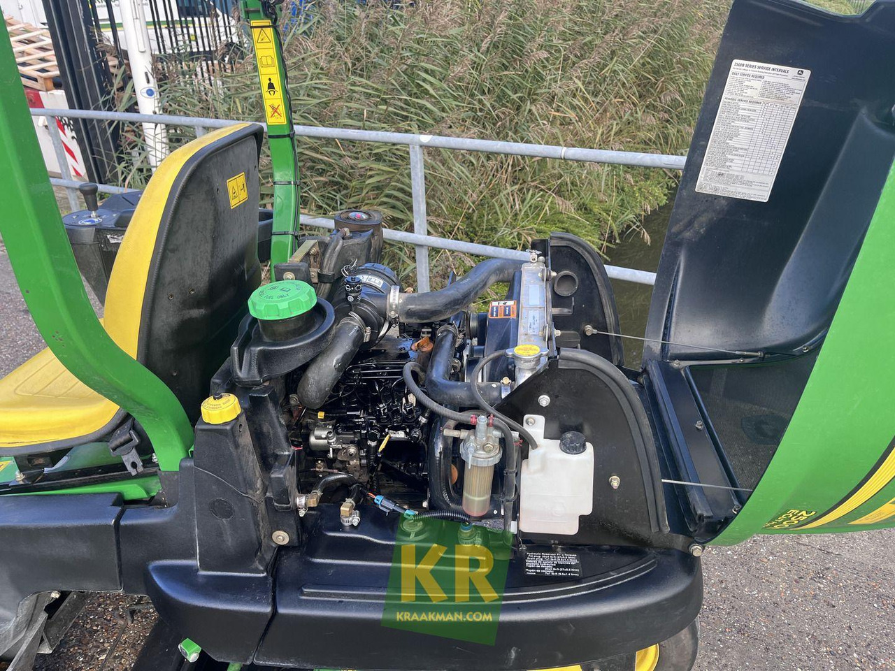 John Deere 2500E Greenmaaier - جزازة المروج: صور 4 John Deere 2500E Greenmaaier - جزازة المروج: صور 4