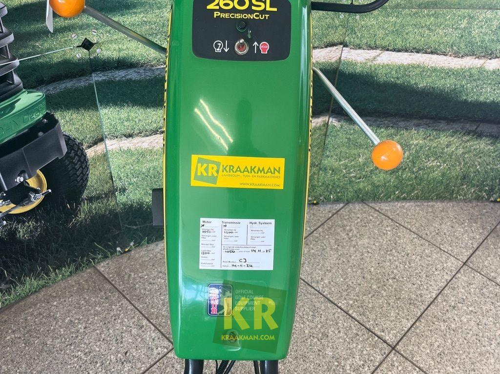 John Deere 260SL Precision Cut Greenmaaier - جزازة المروج: صور 3 John Deere 260SL Precision Cut Greenmaaier - جزازة المروج: صور 3