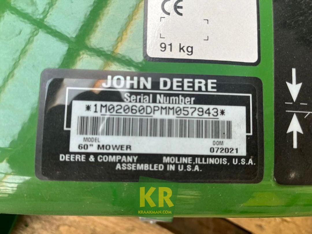 John Deere 60D IN. - جزازة المروج: صور 3 John Deere 60D IN. - جزازة المروج: صور 3