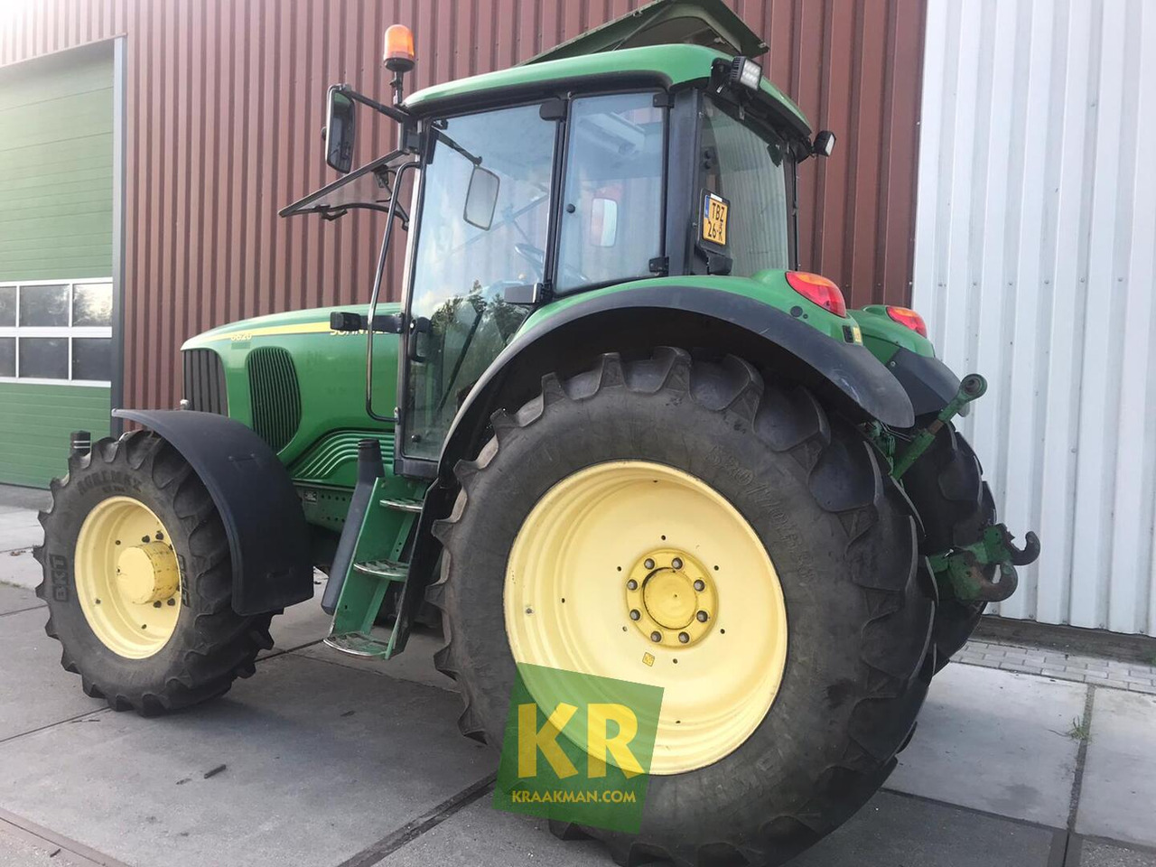 John Deere 6620 - جرار: صور 3 John Deere 6620 - جرار: صور 3