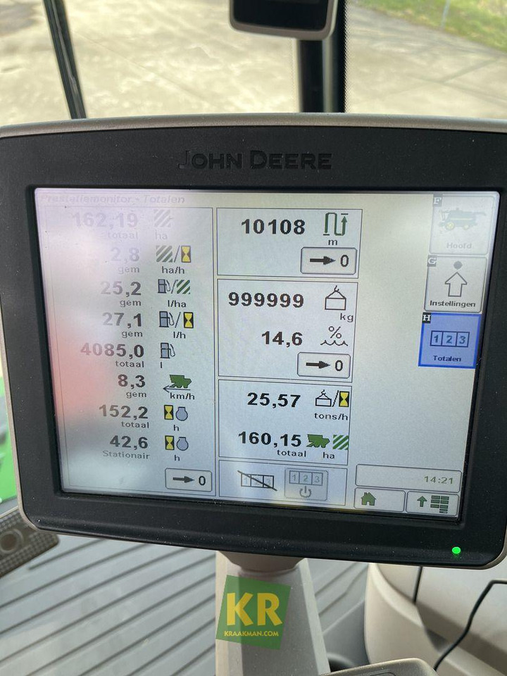 حصادة شاملة John Deere T660: صور 16