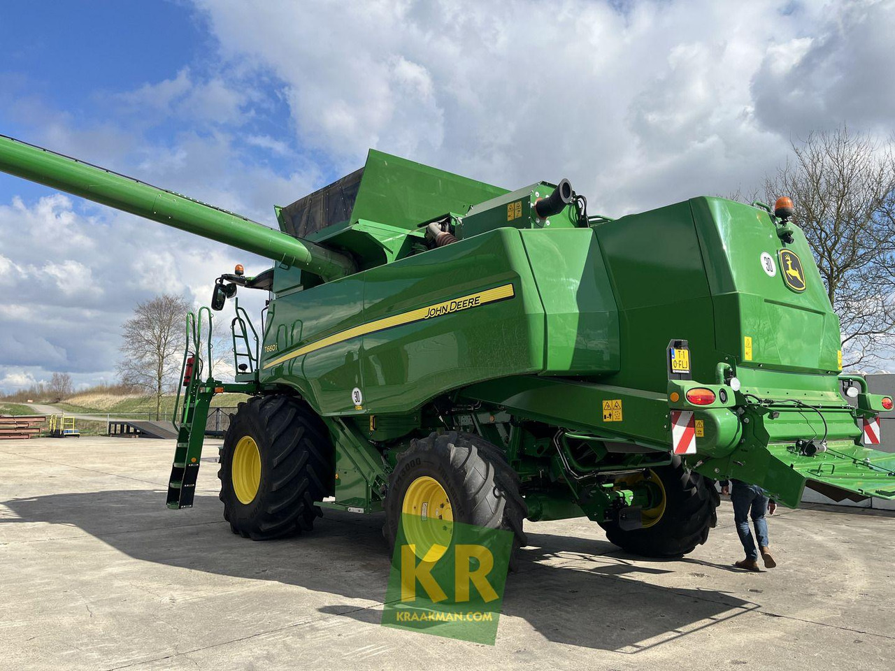 John Deere T660 - حصادة شاملة: صور 4 John Deere T660 - حصادة شاملة: صور 4