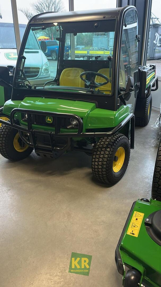 John Deere TE 4X2 - اتفس: صور 1 John Deere TE 4X2 - اتفس: صور 1