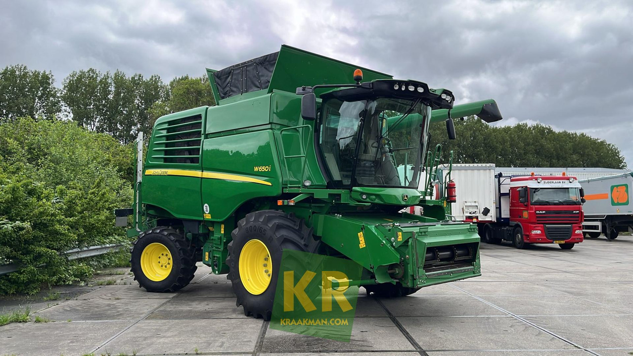 John Deere W650 - حصادة شاملة: صور 5 John Deere W650 - حصادة شاملة: صور 5
