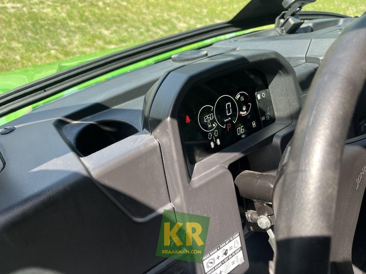 John Deere XUV875M - اتفس: صور 2 John Deere XUV875M - اتفس: صور 2