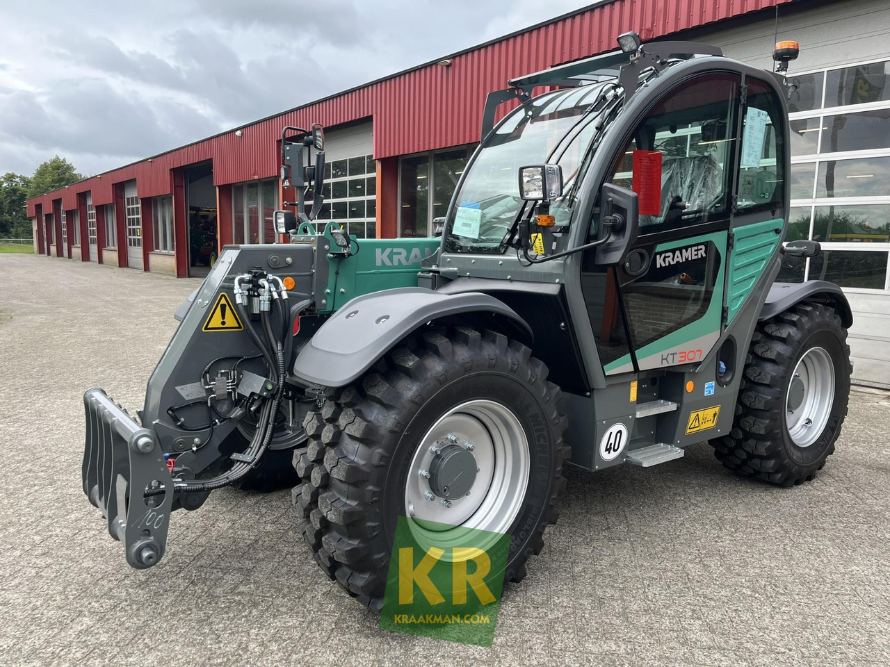 Kramer KT307 - رافعة تلسكوبية: صور 1 Kramer KT307 - رافعة تلسكوبية: صور 1