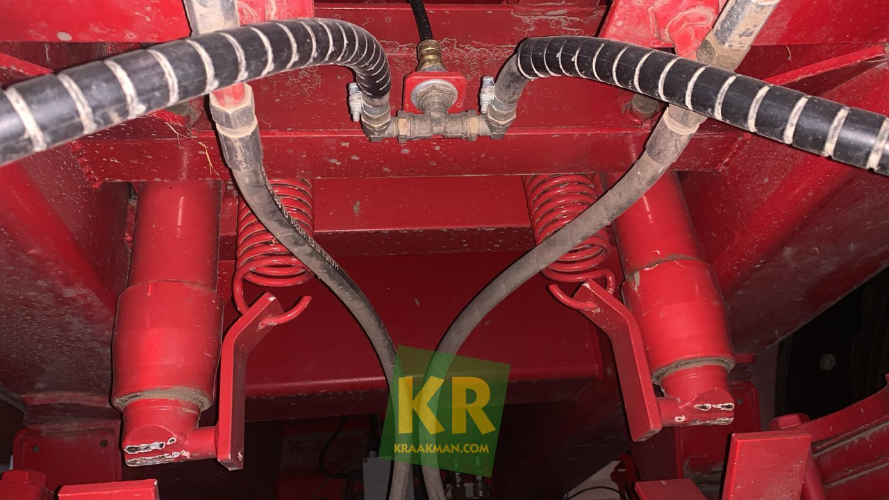 Krampe BIG BODY 900 - قلابة مقطورة الزراعية: صور 5 Krampe BIG BODY 900 - قلابة مقطورة الزراعية: صور 5