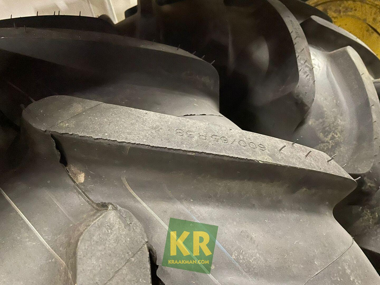 Multibib 600/65R38 Michelin - عجلات - الآلات والماكينات الزراعية: صور 2 Multibib 600/65R38 Michelin - عجلات - الآلات والماكينات الزراعية: صور 2