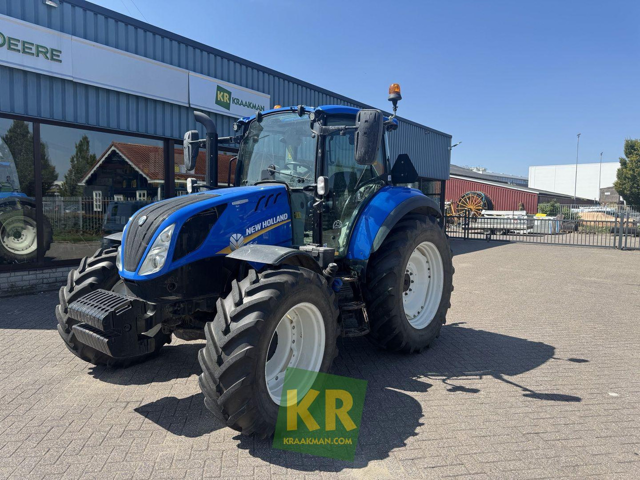New Holland T5.110 - جرار: صور 1 New Holland T5.110 - جرار: صور 1